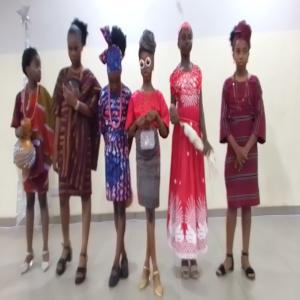 Contestants (in on Traditional dress)