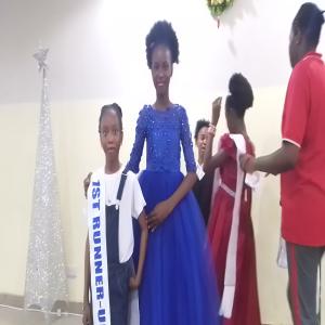 the crowning (in the Winner)